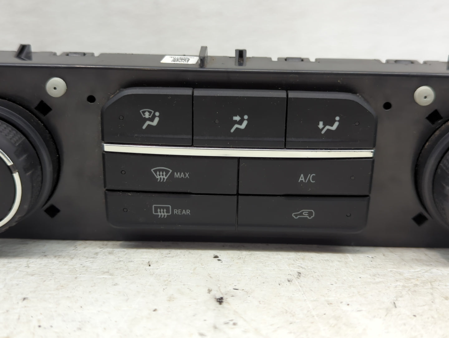 2019-2022 Chevrolet Silverado 1500 Climate Control Module Temperature AC/Heater Replacement P/N:815372982 84542734 Fits OEM 