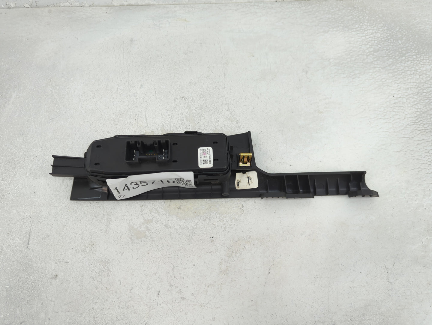 2019-2022 Chevrolet Silverado 1500 Master Power Window Switch Replacement Driver Side Left P/N:84699726 Fits OEM Used Auto P