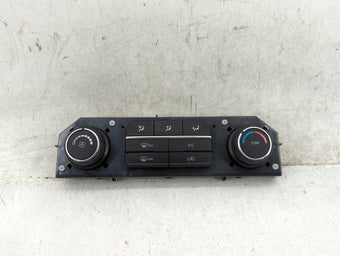 compare product 2019-2022 Chevrolet Silverado 1500 Climate Control Module Temperature AC/Heater Replacement P/N:84542734 7370200000000X Fits OEM Used Auto Parts