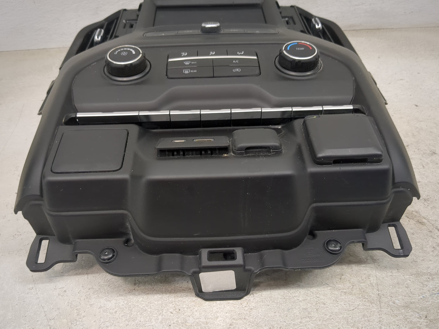 2020-2022 Chevrolet Silverado 1500 Information Display Screen 1468731 - Oemusedautoparts1.com