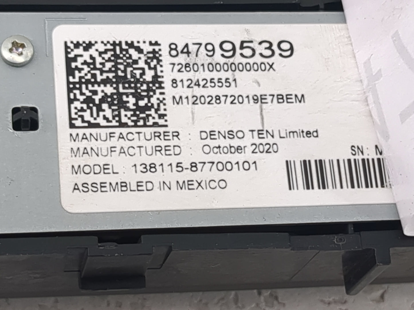 2019-2022 Chevrolet Silverado 1500 Radio Control Panel 1472701 - Oemusedautoparts1.com