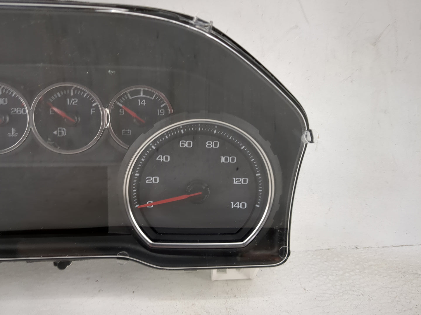 2021 Chevrolet Silverado 1500 Instrument Cluster Speedometer Gauges P/N:84960238 7110500000000X, 812610798 Miles: Fits OEM U