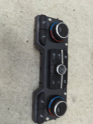 2020-2022 Chevrolet Silverado 1500 Climate Control Module Temperature AC/Heater Replacement P/N:84692241 Fits Fits 2020 2021