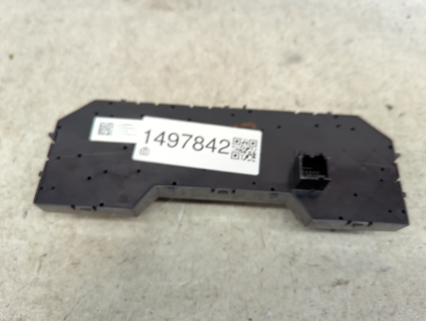 2020-2022 Chevrolet Silverado 1500 Climate Control Module Temperature AC/Heater Replacement P/N:84692241 Fits Fits 2020 2021