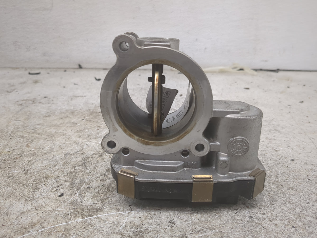 2020-2022 Chevrolet Silverado 1500 Throttle Body P/N:55490567 Fits Fits 2020 2021 2022 OEM Used Auto Parts - Oemusedautopart