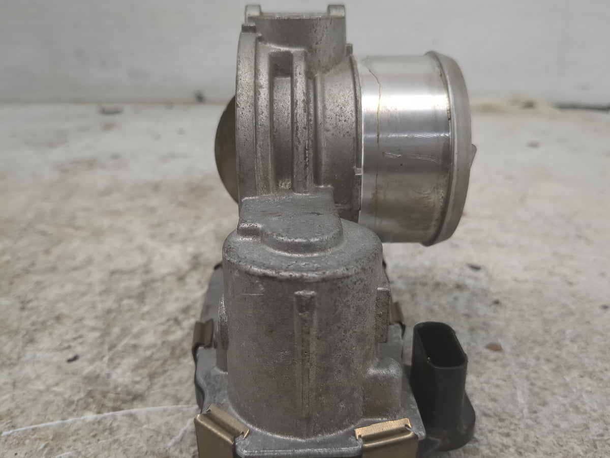 2020-2022 Chevrolet Silverado 1500 Throttle Body P/N:55490567 Fits Fits 2020 2021 2022 OEM Used Auto Parts - Oemusedautopart