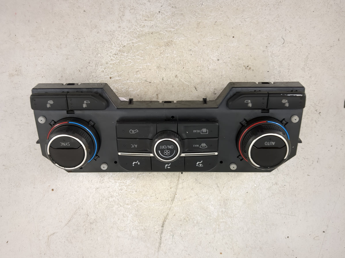 2020-2022 Chevrolet Silverado 1500 Climate Control Module Temperature AC/Heater Replacement P/N:84692241 8130HAC100 Fits OEM