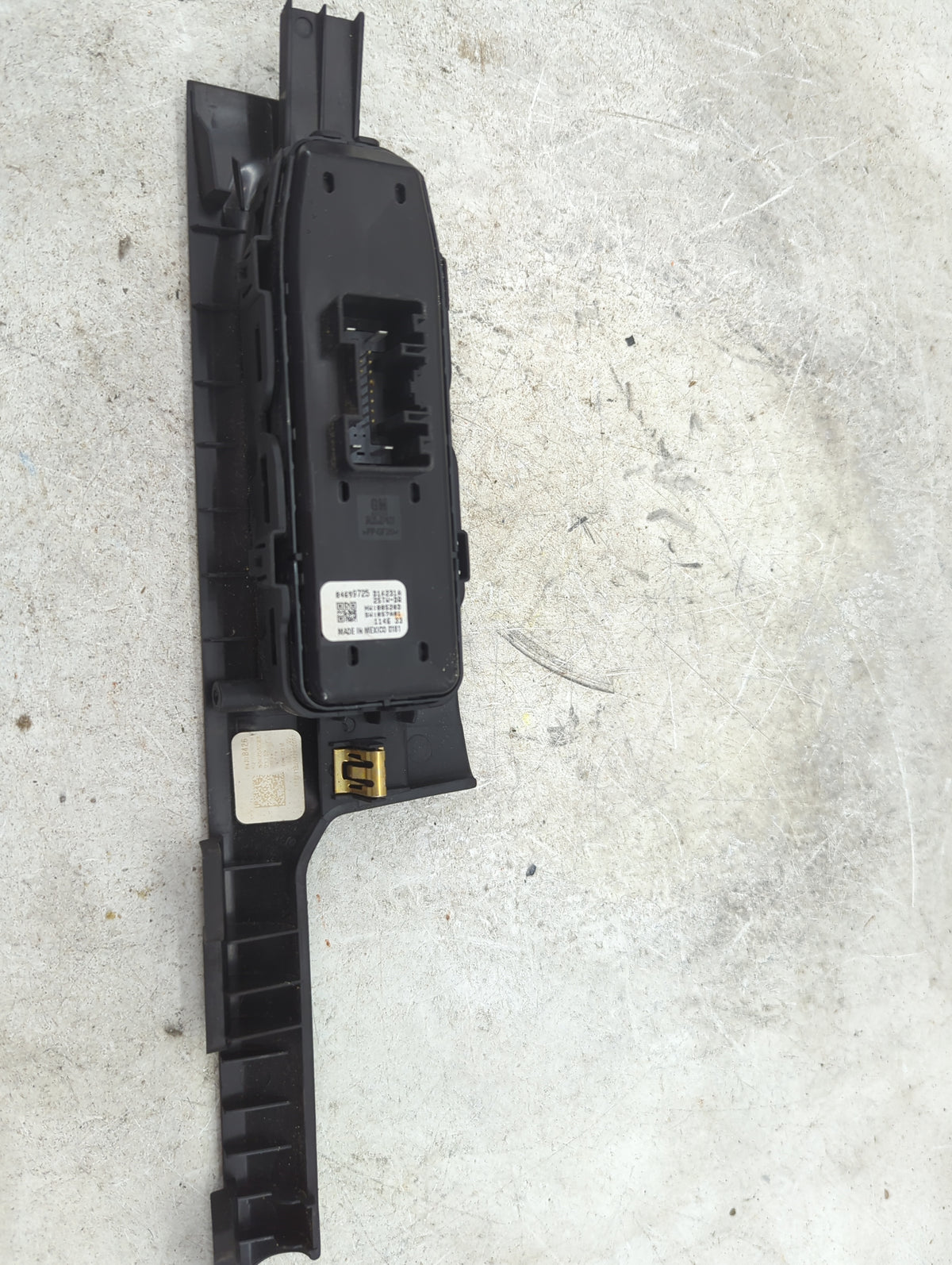 2019-2022 Chevrolet Silverado 1500 Master Power Window Switch Replacement Driver Side Left P/N:84699725 Fits OEM Used Auto P