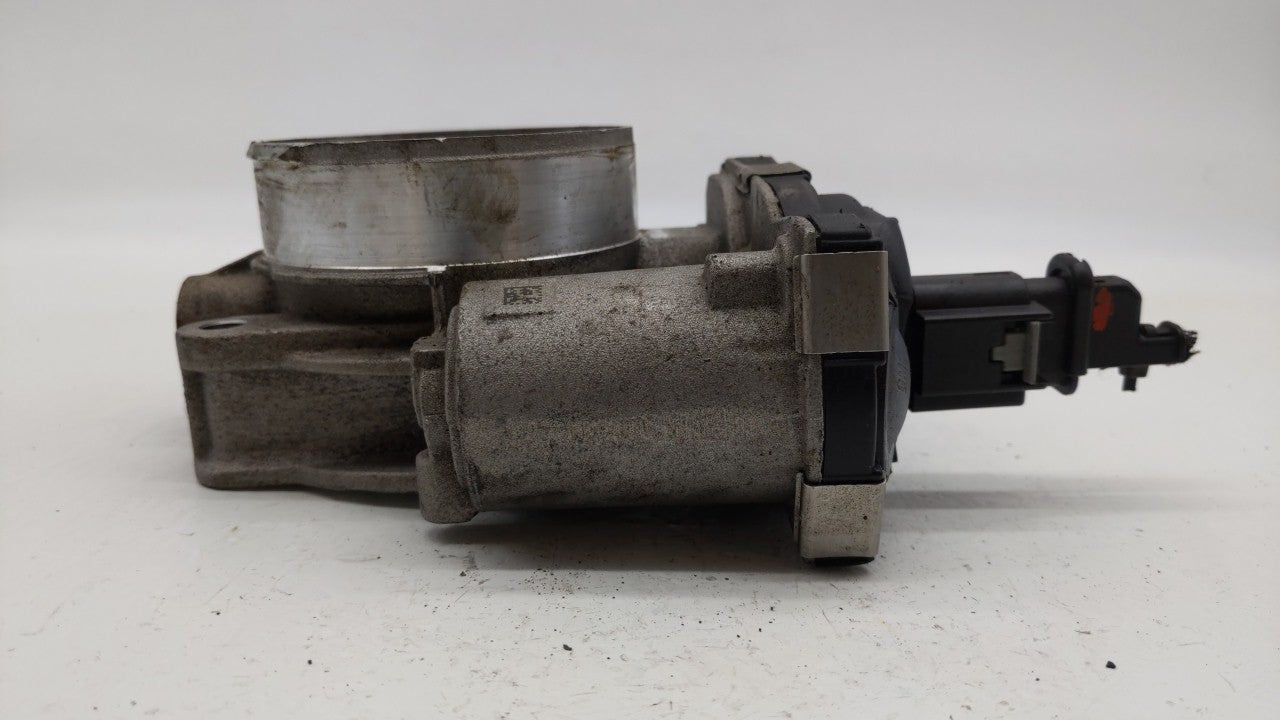 2016-2019 Chevrolet Silverado 1500 Throttle Body P/N:12669536AA 12676296AA, 12676296A Fits Fits 2016 2017 2018 2019 OEM Used