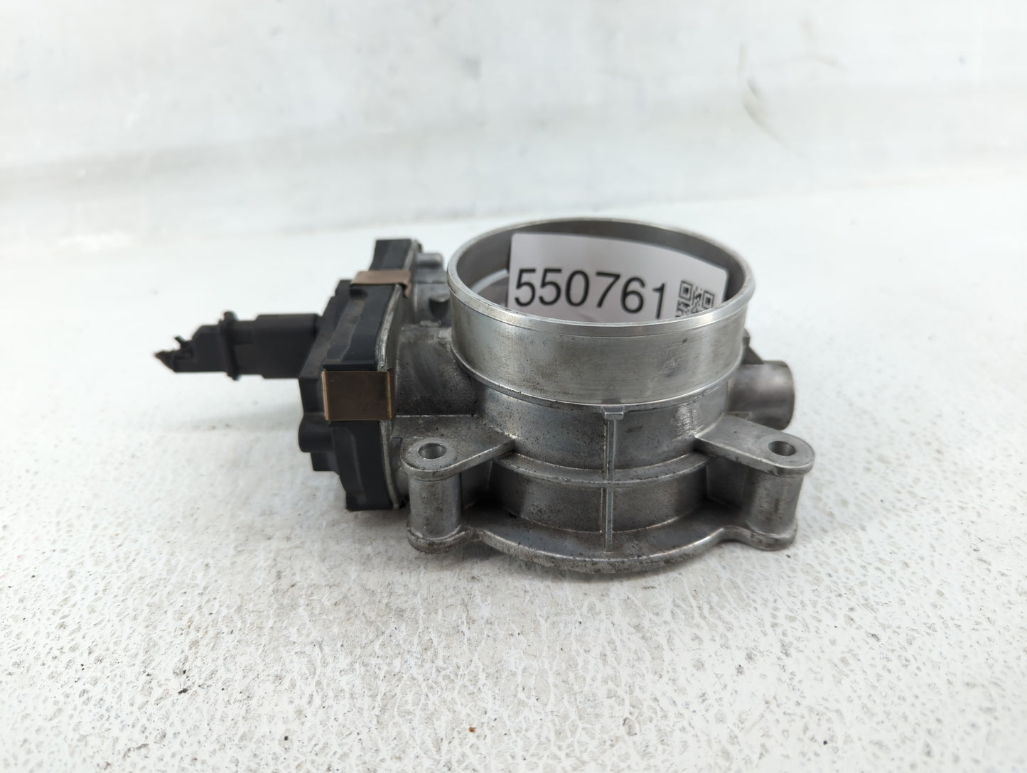 2014-2022 Chevrolet Silverado 1500 Throttle Body P/N:12678224 Fits Fits 2014 2015 2016 2017 2018 2019 2020 2021 2022 OEM Use