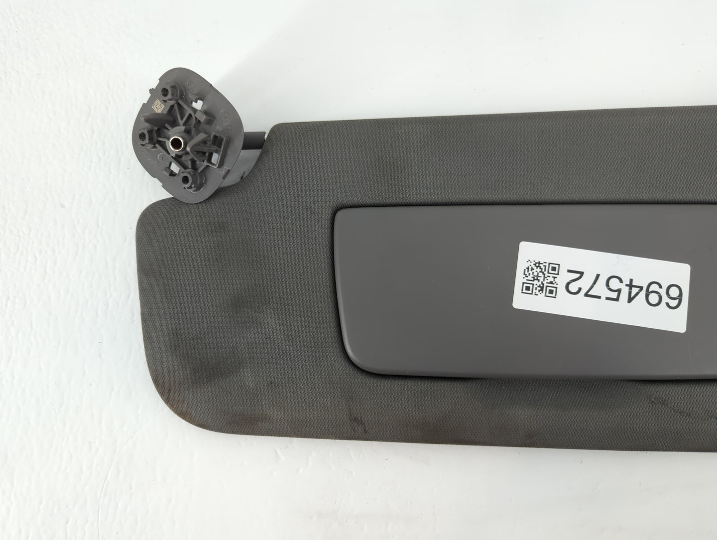 2019-2022 Chevrolet Silverado 1500 Sun Visor Shade Replacement Driver Left Mirror Fits Fits 2019 2020 2021 2022 OEM Used Aut