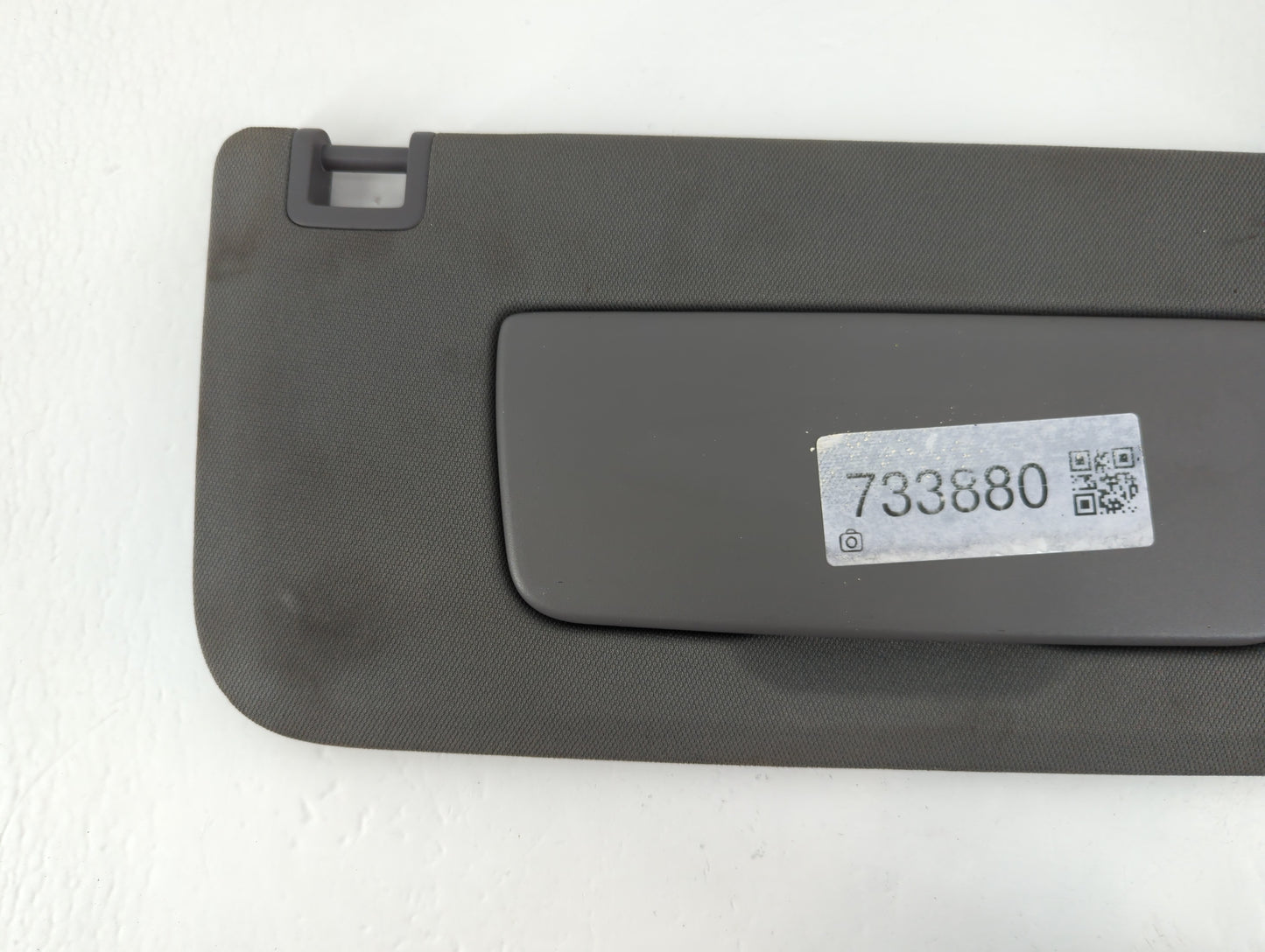 2019-2022 Chevrolet Silverado 1500 Sun Visor Shade Replacement Passenger Right Mirror Fits Fits 2019 2020 2021 2022 OEM Used