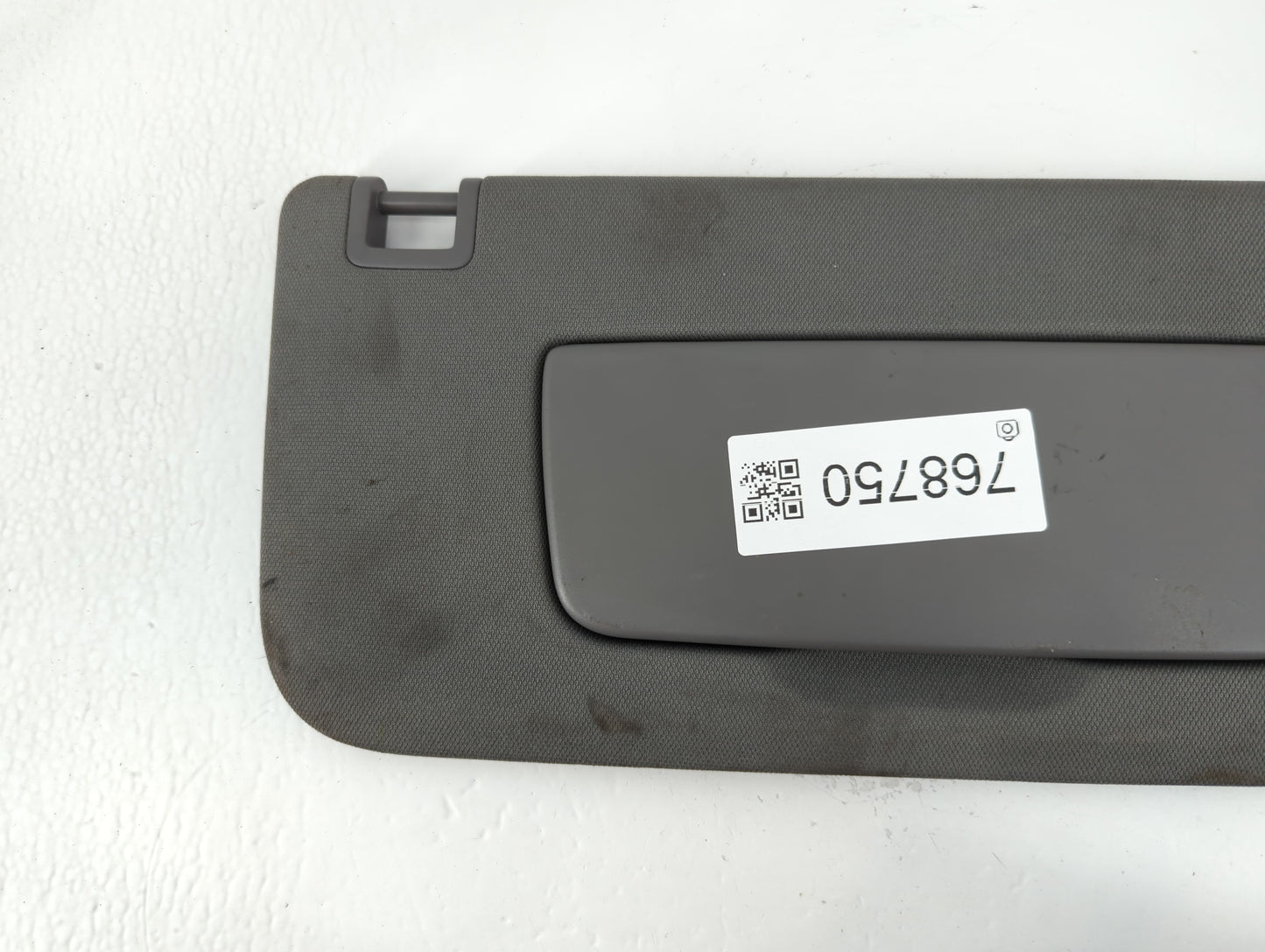 2019-2022 Chevrolet Silverado 1500 Sun Visor Shade Replacement Passenger Right Mirror Fits Fits 2019 2020 2021 2022 OEM Used