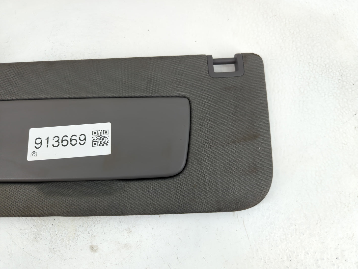 2019-2022 Chevrolet Silverado 1500 Sun Visor Shade Replacement Driver Left Mirror Fits Fits 2019 2020 2021 2022 OEM Used Aut