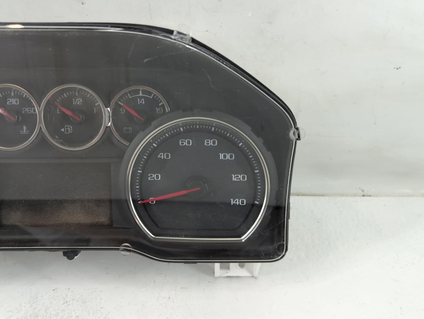 2021-2022 Chevrolet Silverado 1500 Instrument Cluster Speedometer Gauges P/N:84960242 Fits Fits 2021 2022 OEM Used Auto Part