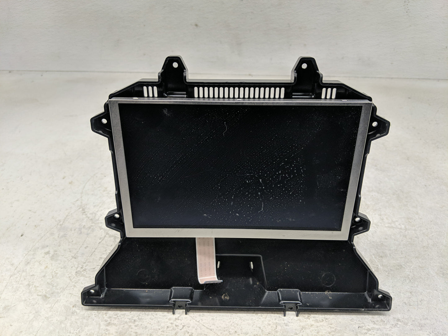 2021 Chevrolet Silverado 2500 Radio AM FM Cd Player Receiver Replacement P/N:84746880 Fits OEM Used Auto Parts - Oemusedauto