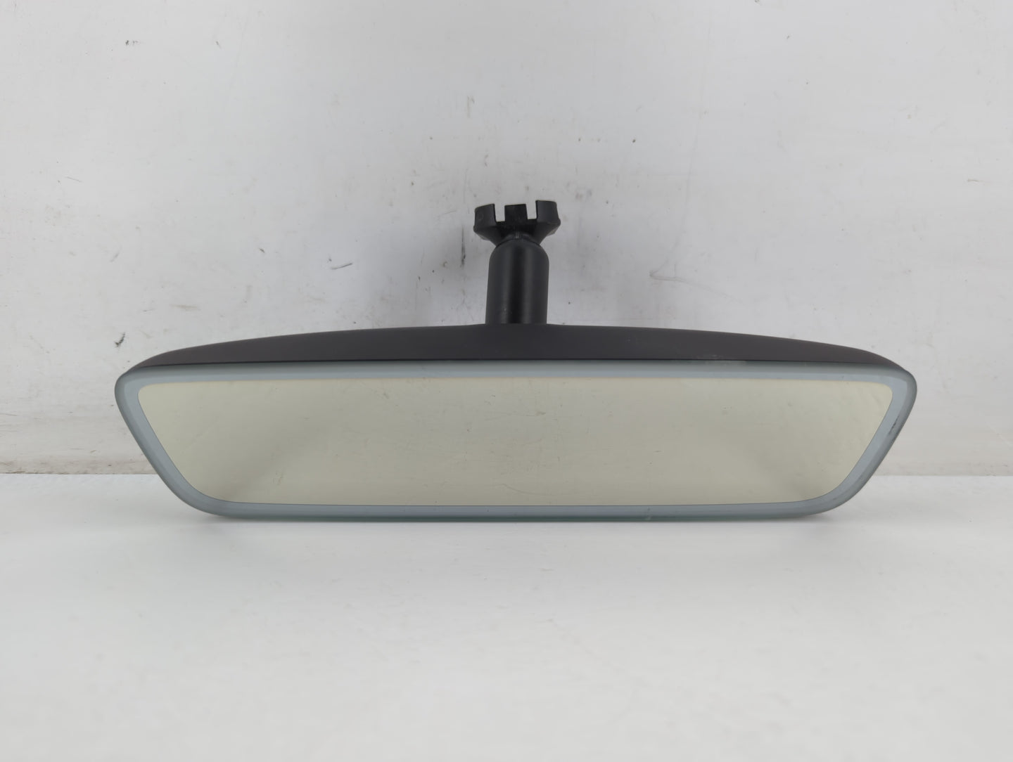 2021 Chevrolet Silverado 2500 Interior Rear View Mirror Replacement OEM Fits OEM Used Auto Parts - Oemusedautoparts1.com