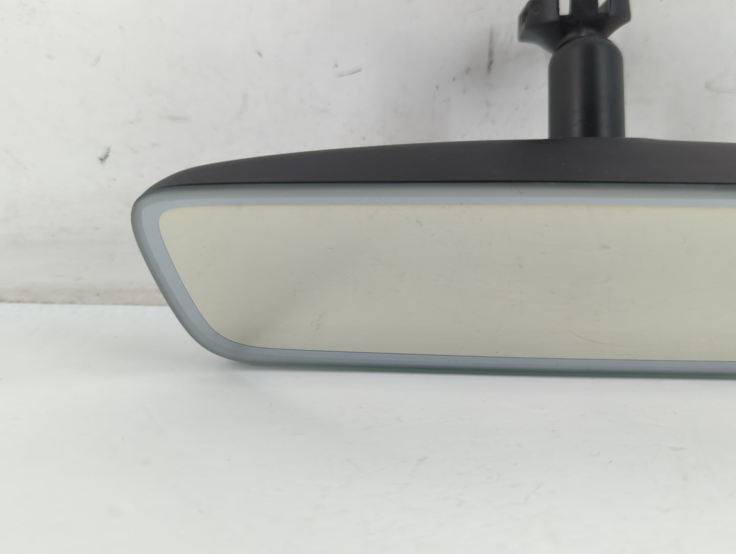 2021 Chevrolet Silverado 2500 Interior Rear View Mirror Replacement OEM Fits OEM Used Auto Parts - Oemusedautoparts1.com
