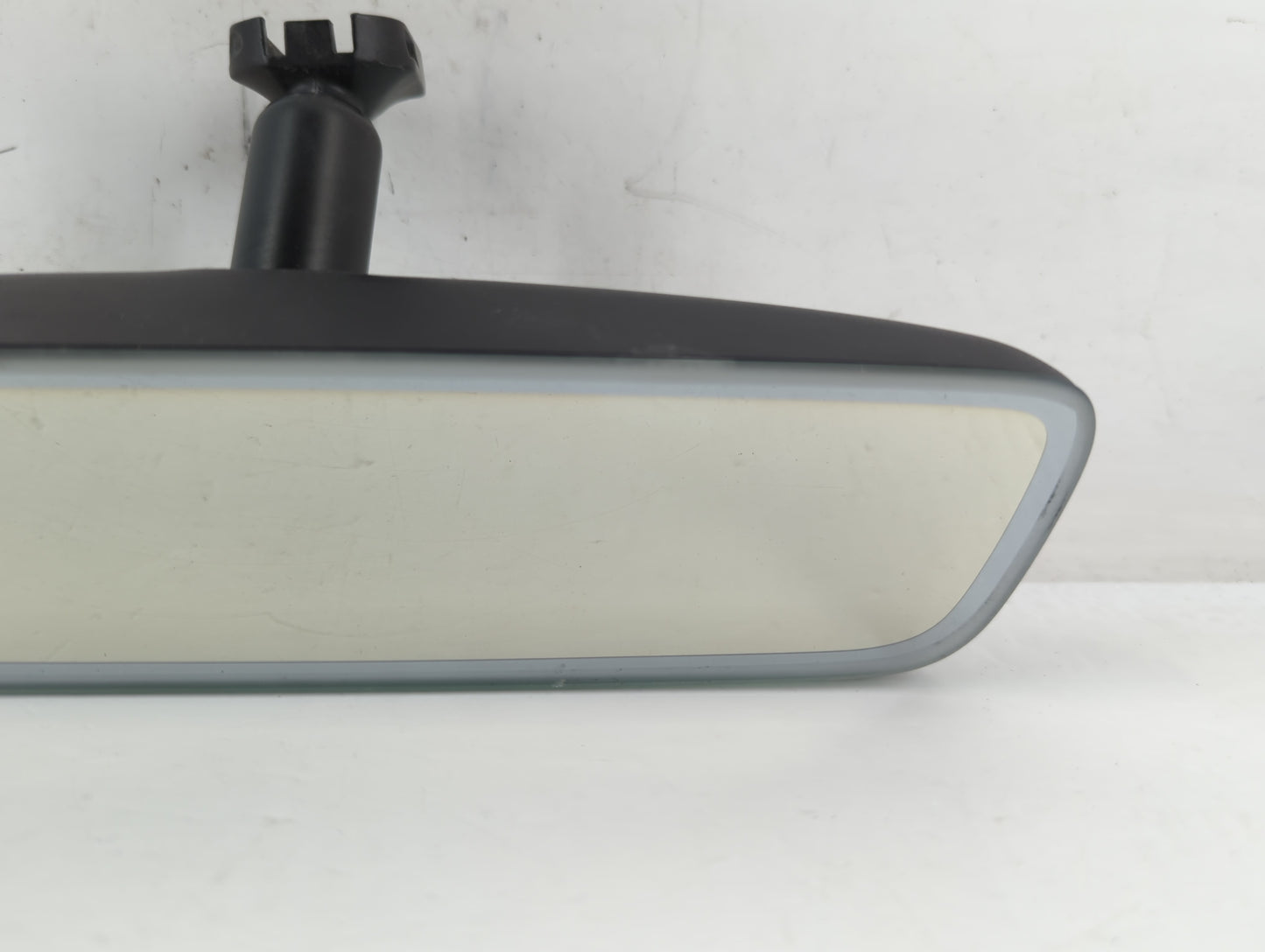2021 Chevrolet Silverado 2500 Interior Rear View Mirror Replacement OEM Fits OEM Used Auto Parts - Oemusedautoparts1.com