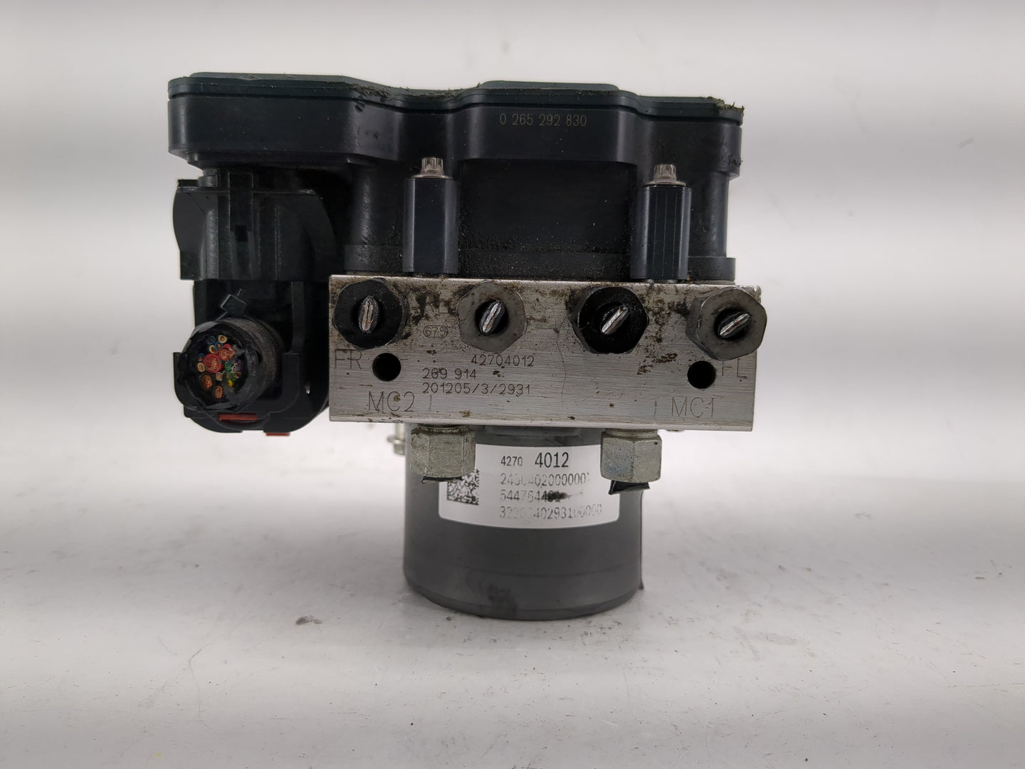 2019-2022 Chevrolet Spark ABS Pump Control Module Replacement P/N:42704012 Fits Fits 2019 2020 2021 2022 OEM Used Auto Parts