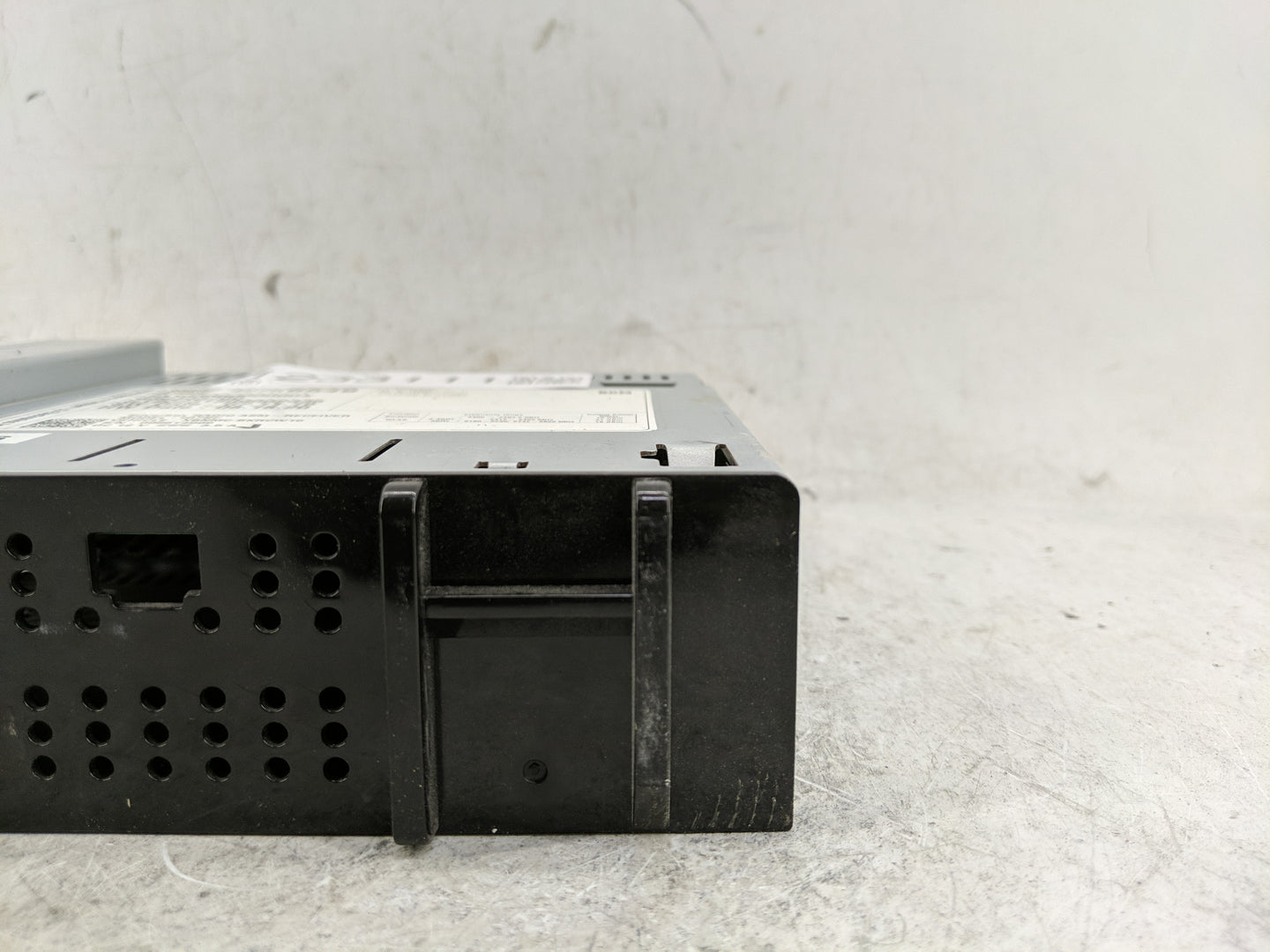 2021 Chevrolet Spark Radio AM FM Cd Player Receiver Replacement P/N:42756549 Fits OEM Used Auto Parts - Oemusedautoparts1.co
