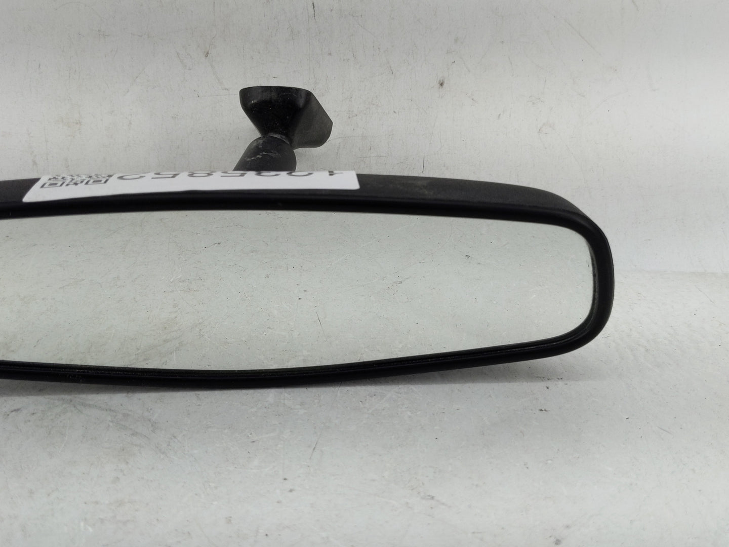 2013-2022 Chevrolet Spark Interior Rear View Mirror Replacement OEM P/N:E11026150 Fits OEM Used Auto Parts - Oemusedautopart
