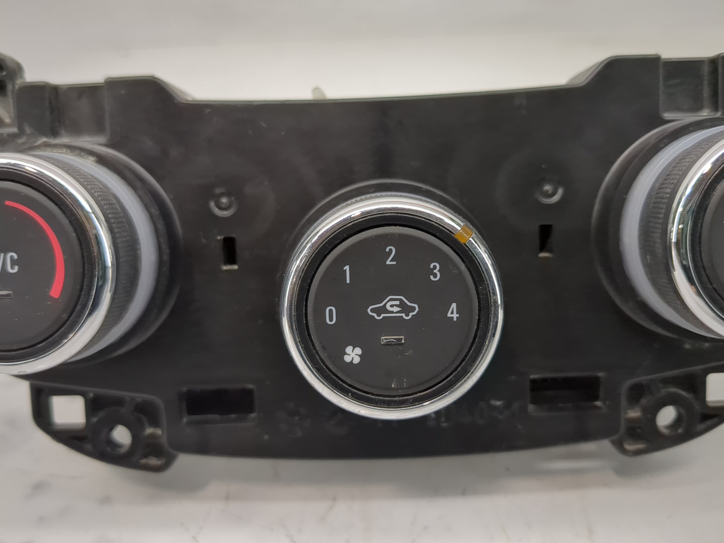 2019-2022 Chevrolet Spark Climate Control Module Temperature AC/Heater Replacement Fits Fits 2019 2020 2021 2022 OEM Used Au