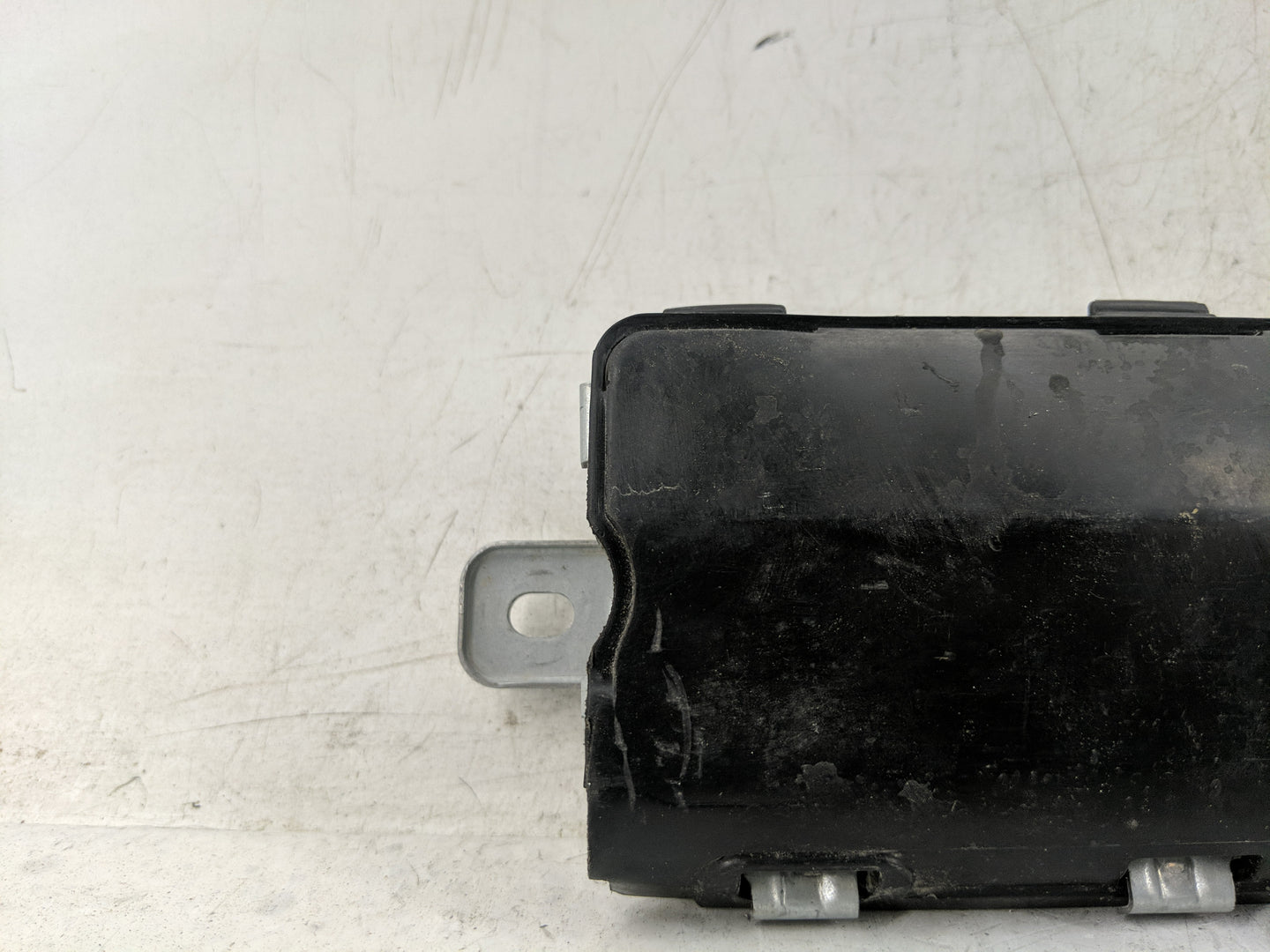 2018-2022 Chevrolet Spark Air Bag Driver Left Knee Oem - Oemusedautoparts1.com