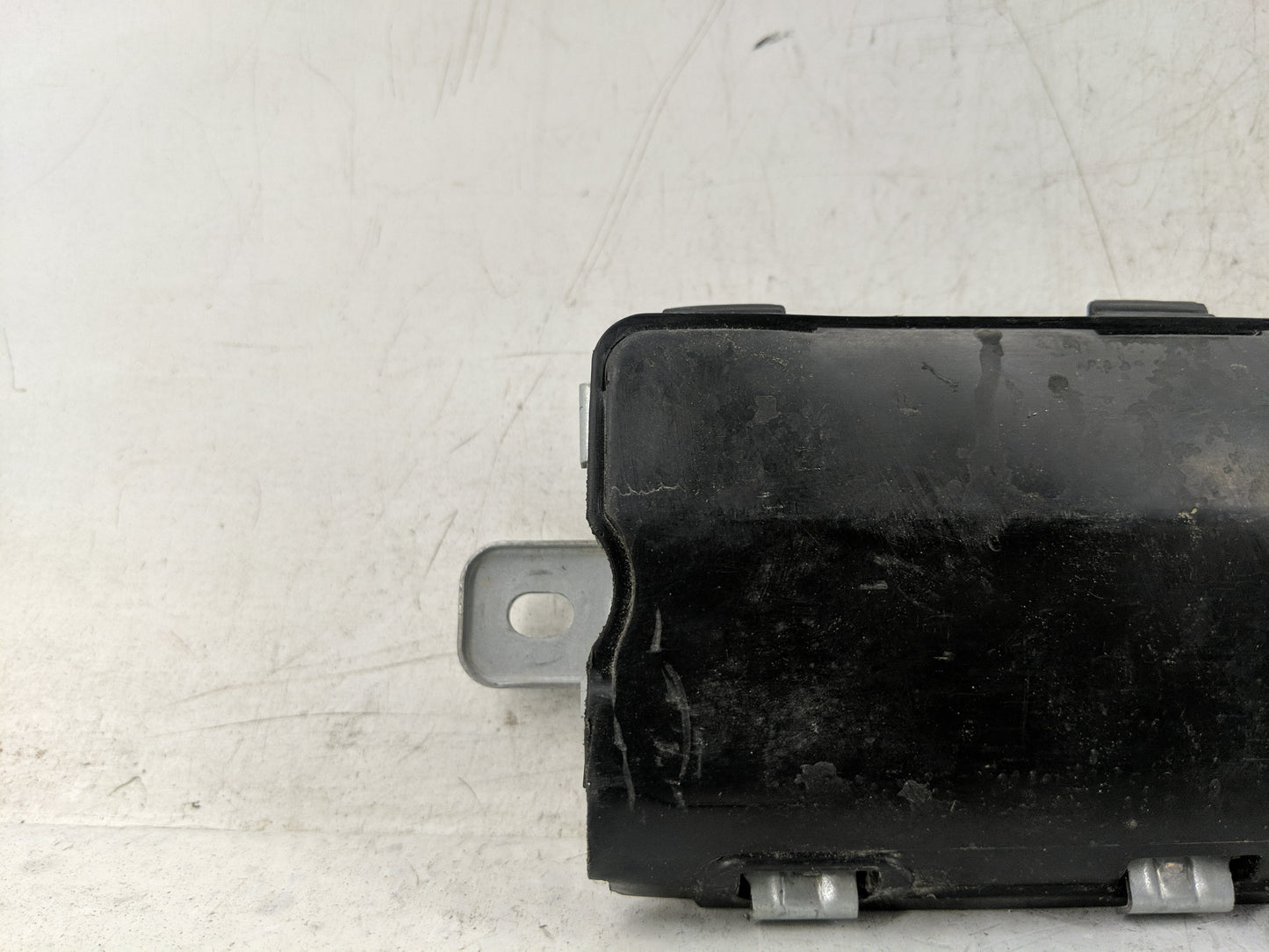 2018-2022 Chevrolet Spark Air Bag Driver Left Knee Oem - Oemusedautoparts1.com