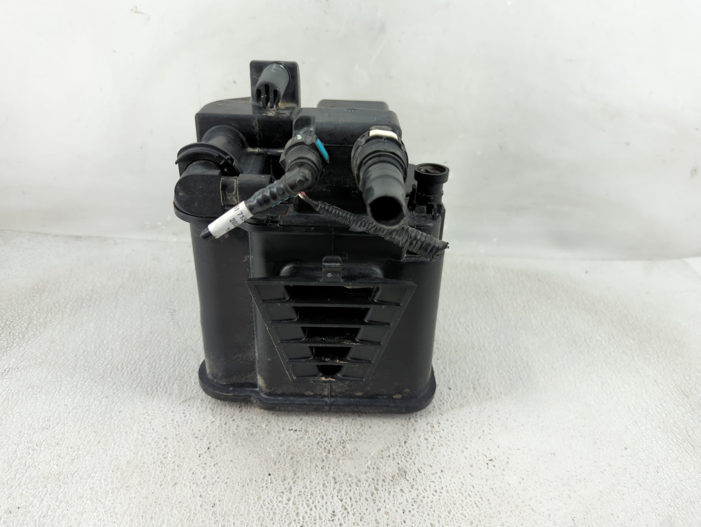 2021 Chevrolet Spark Fuel Vapor Charcoal Canister - Oemusedautoparts1.com