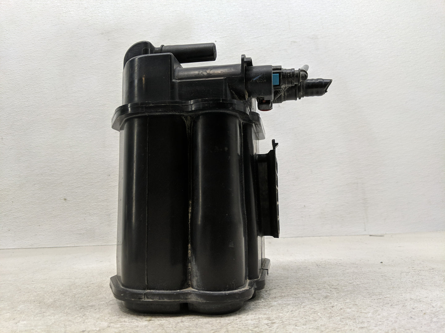 2021 Chevrolet Spark Fuel Vapor Charcoal Canister 1261163 - Oemusedautoparts1.com