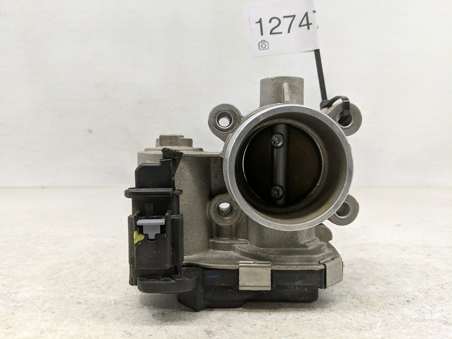 2016-2022 Chevrolet Spark Throttle Body Fits Fits 2016 2017 2018 2019 2020 2021 2022 OEM Used Auto Parts - Oemusedautoparts1