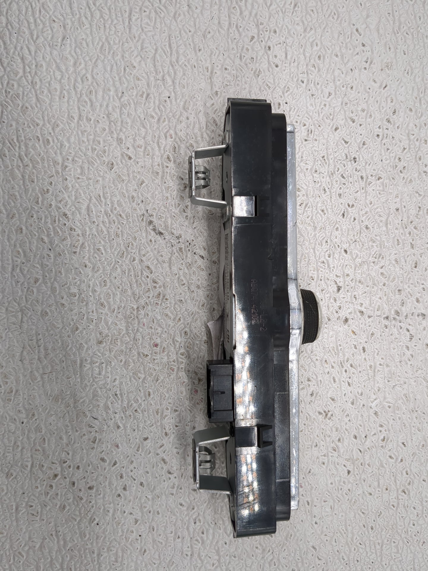 2020-2022 Chevrolet Spark Radio Control Panel - Oemusedautoparts1.com