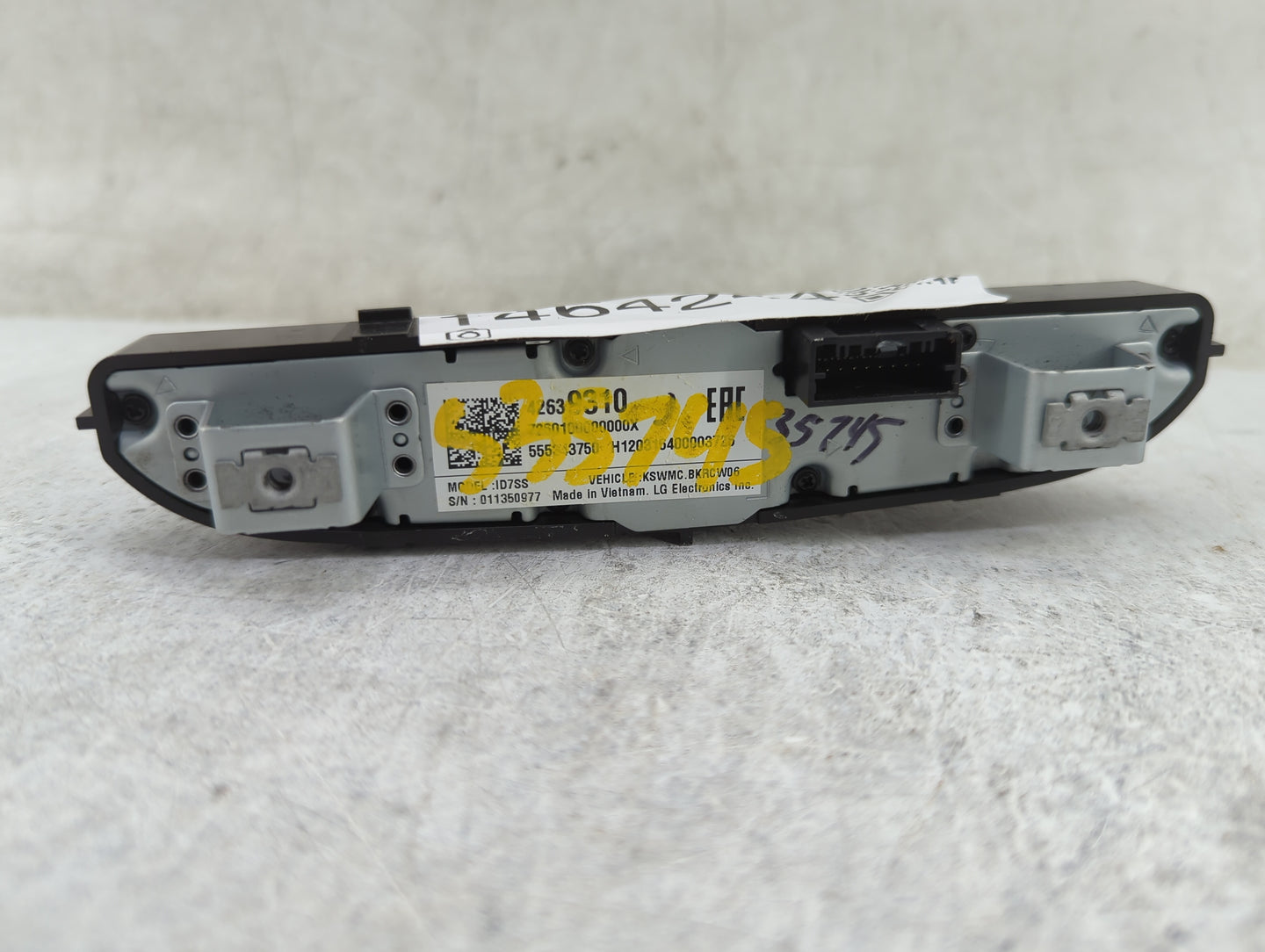2020-2022 Chevrolet Spark Radio Control Panel 1464244 - Oemusedautoparts1.com