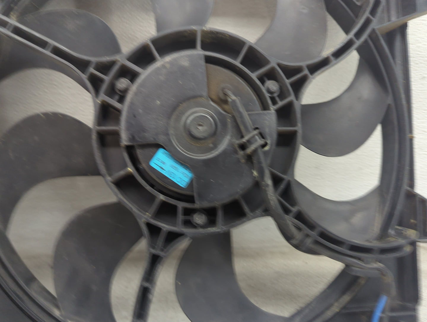 2016-2022 Chevrolet Spark Electric Radiator Cooling Fan Motor Assembly Fits Fits 2016 2017 2018 2019 2020 2021 2022 OEM Used