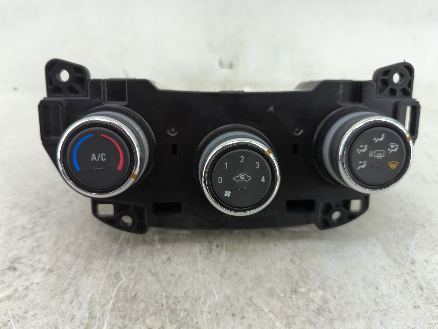 2019-2022 Chevrolet Spark Climate Control Module Temperature AC/Heater Replacement P/N:42620151 323010000000X Fits OEM Used 