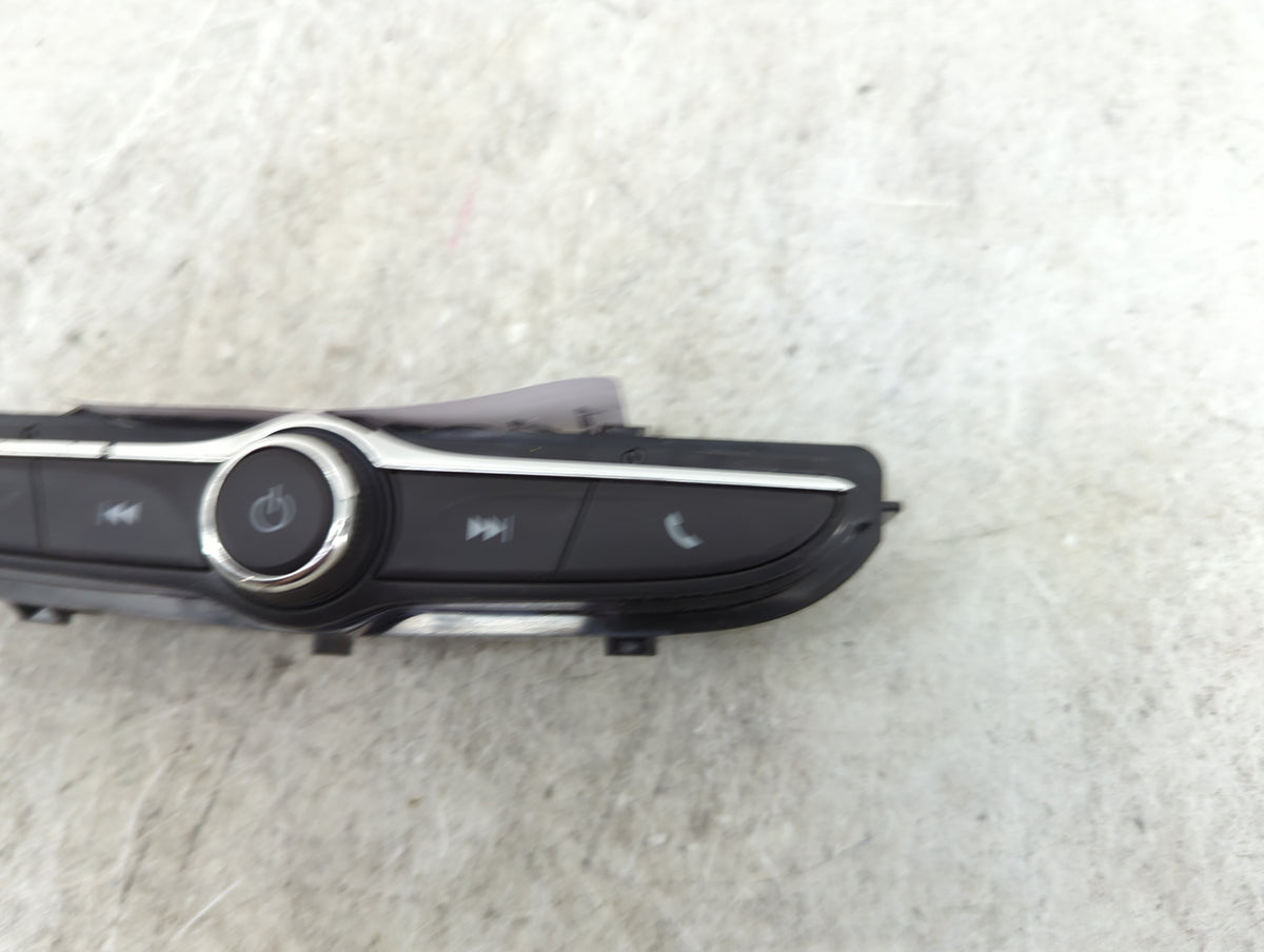 2020-2022 Chevrolet Spark Radio Control Panel 1489560 - Oemusedautoparts1.com