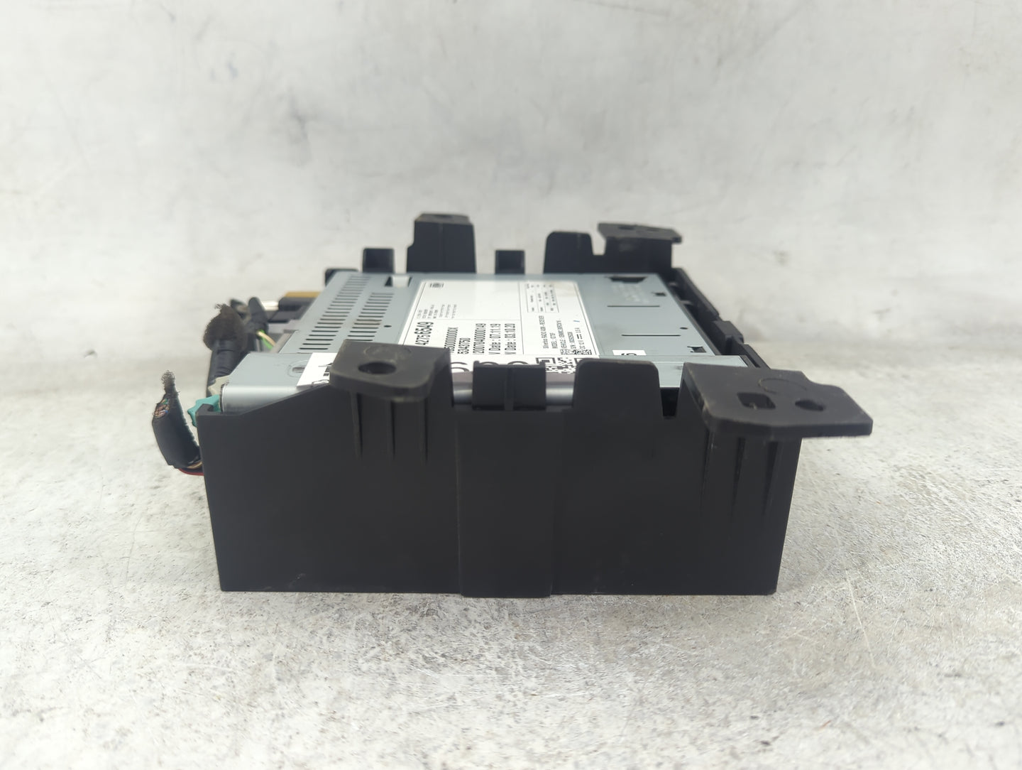 2020-2022 Chevrolet Spark Radio AM FM Cd Player Receiver Replacement P/N:42756549 7310500000000X Fits Fits 2020 2021 2022 OE