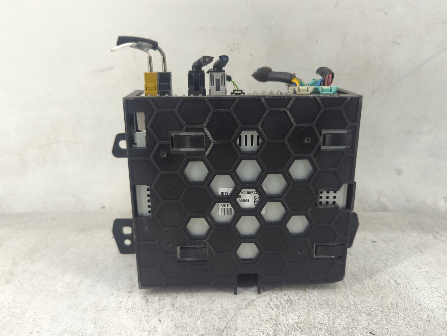 2020-2022 Chevrolet Spark Radio AM FM Cd Player Receiver Replacement P/N:42756549 7310500000000X Fits Fits 2020 2021 2022 OE