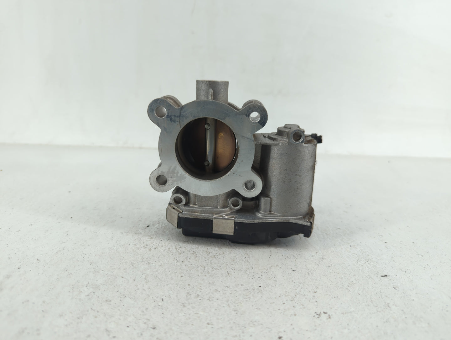 2016-2022 Chevrolet Spark Throttle Body P/N:12673014 Fits Fits 2016 2017 2018 2019 2020 2021 2022 OEM Used Auto Parts - Oemu