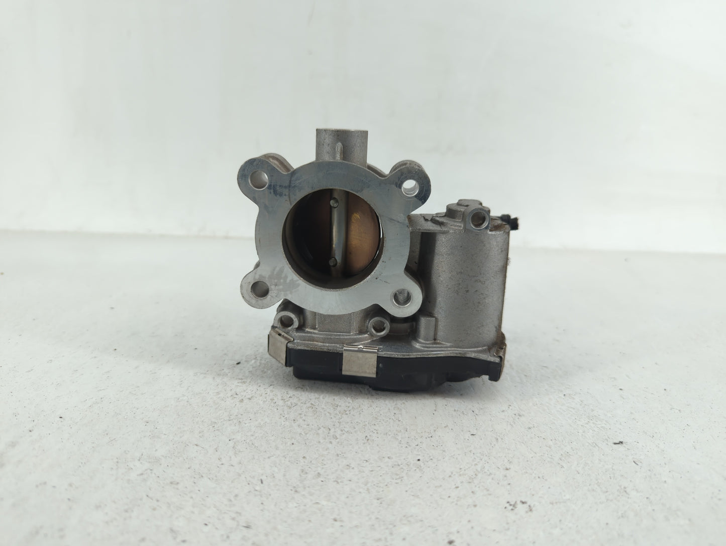 2016-2022 Chevrolet Spark Throttle Body P/N:12673014 Fits Fits 2016 2017 2018 2019 2020 2021 2022 OEM Used Auto Parts - Oemu