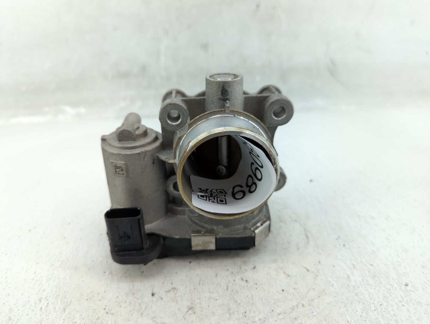 2016-2022 Chevrolet Spark Throttle Body P/N:12673014 Fits Fits 2016 2017 2018 2019 2020 2021 2022 OEM Used Auto Parts - Oemu