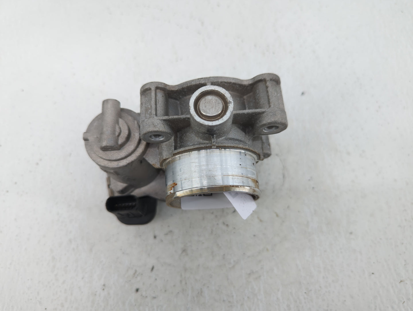 2016-2022 Chevrolet Spark Throttle Body P/N:12673014 Fits Fits 2016 2017 2018 2019 2020 2021 2022 OEM Used Auto Parts - Oemu