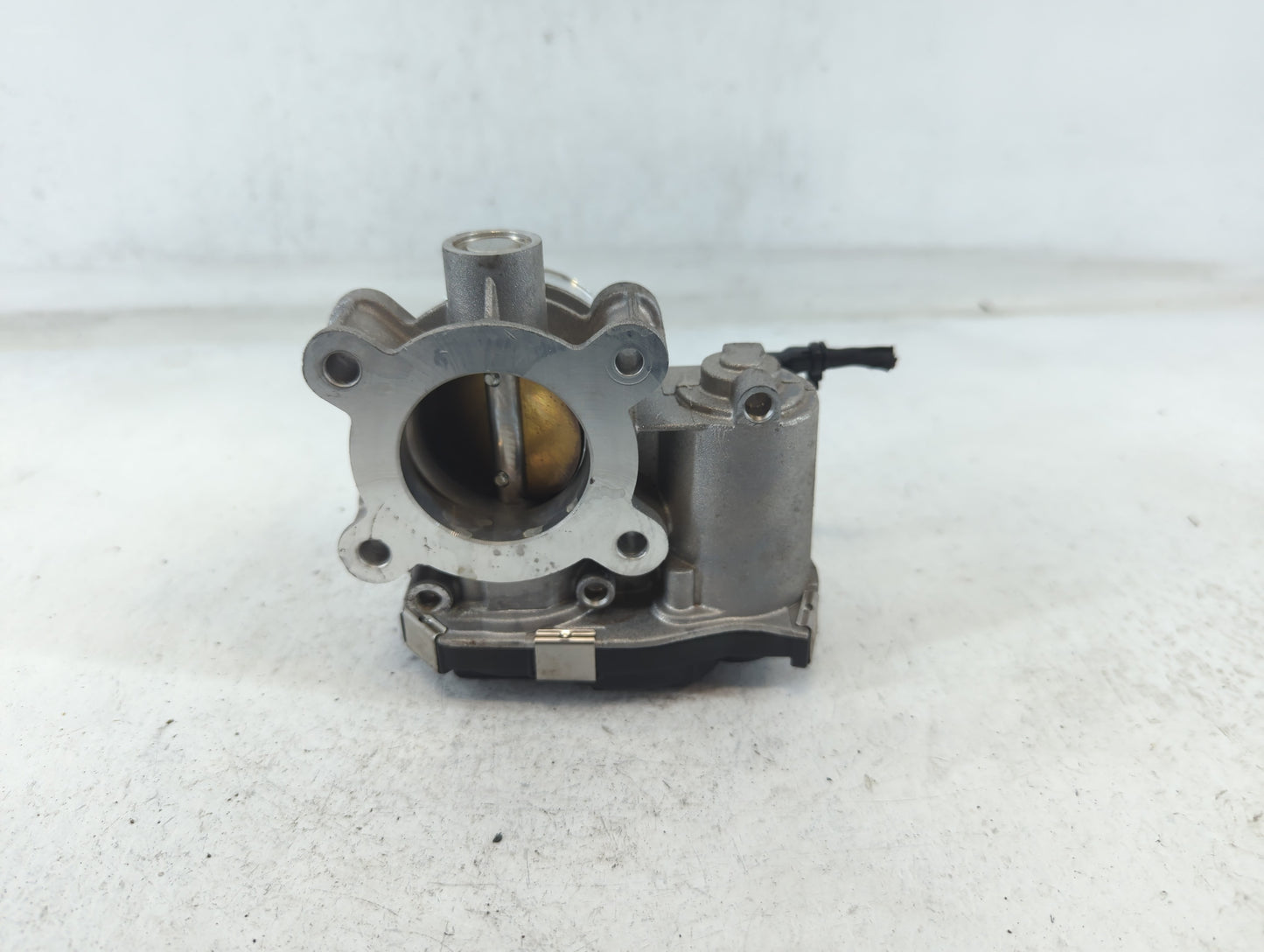 2016-2022 Chevrolet Spark Throttle Body Fits Fits 2016 2017 2018 2019 2020 2021 2022 OEM Used Auto Parts - Oemusedautoparts1