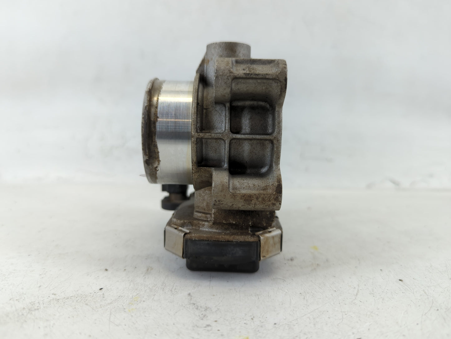 2016-2022 Chevrolet Spark Throttle Body P/N:72CJ20357A624512704589000 Fits Fits 2016 2017 2018 2019 2020 2021 2022 OEM Used 