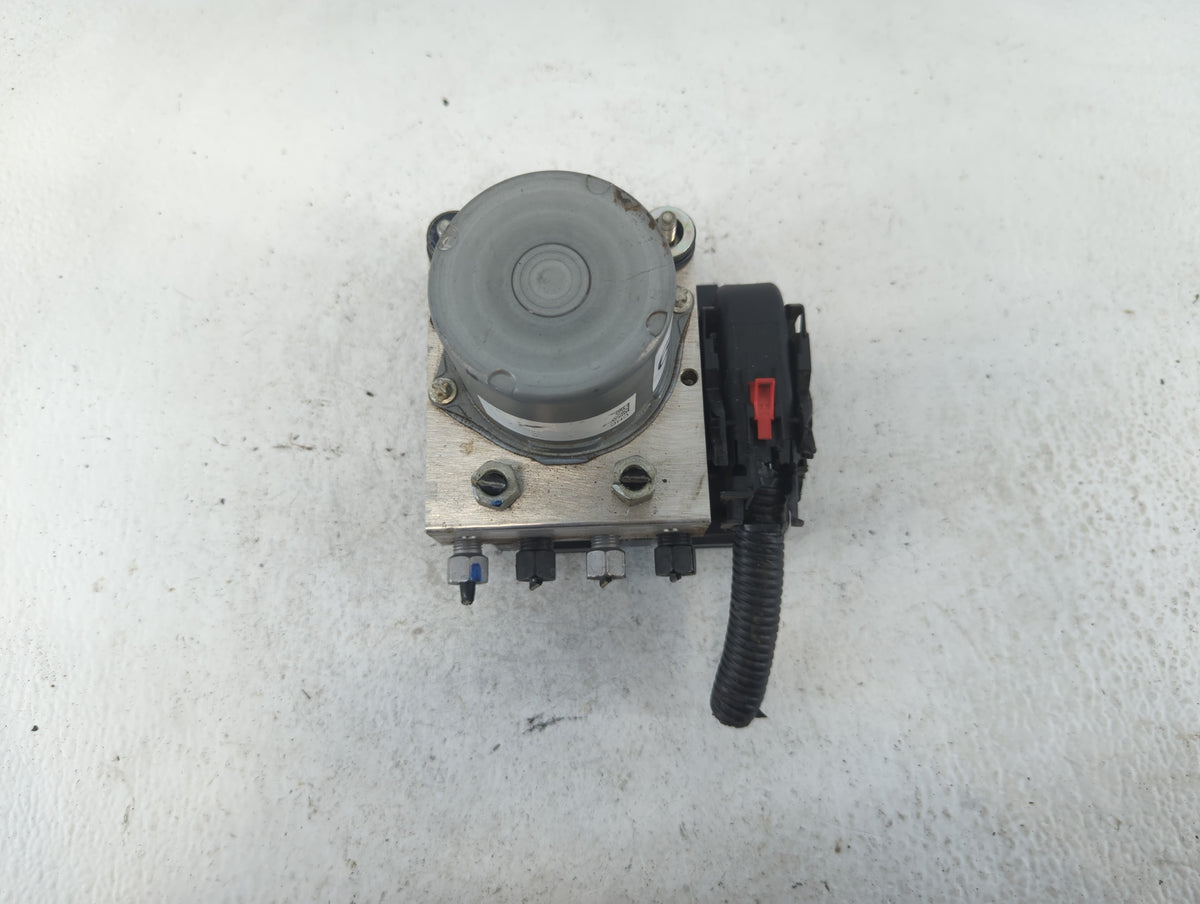 2019-2022 Chevrolet Spark Anti-Lock Brake ABS Pump Module Actuator OEM P/N:42704012 Fits Fits 2019 2020 2021 2022 OEM Used A