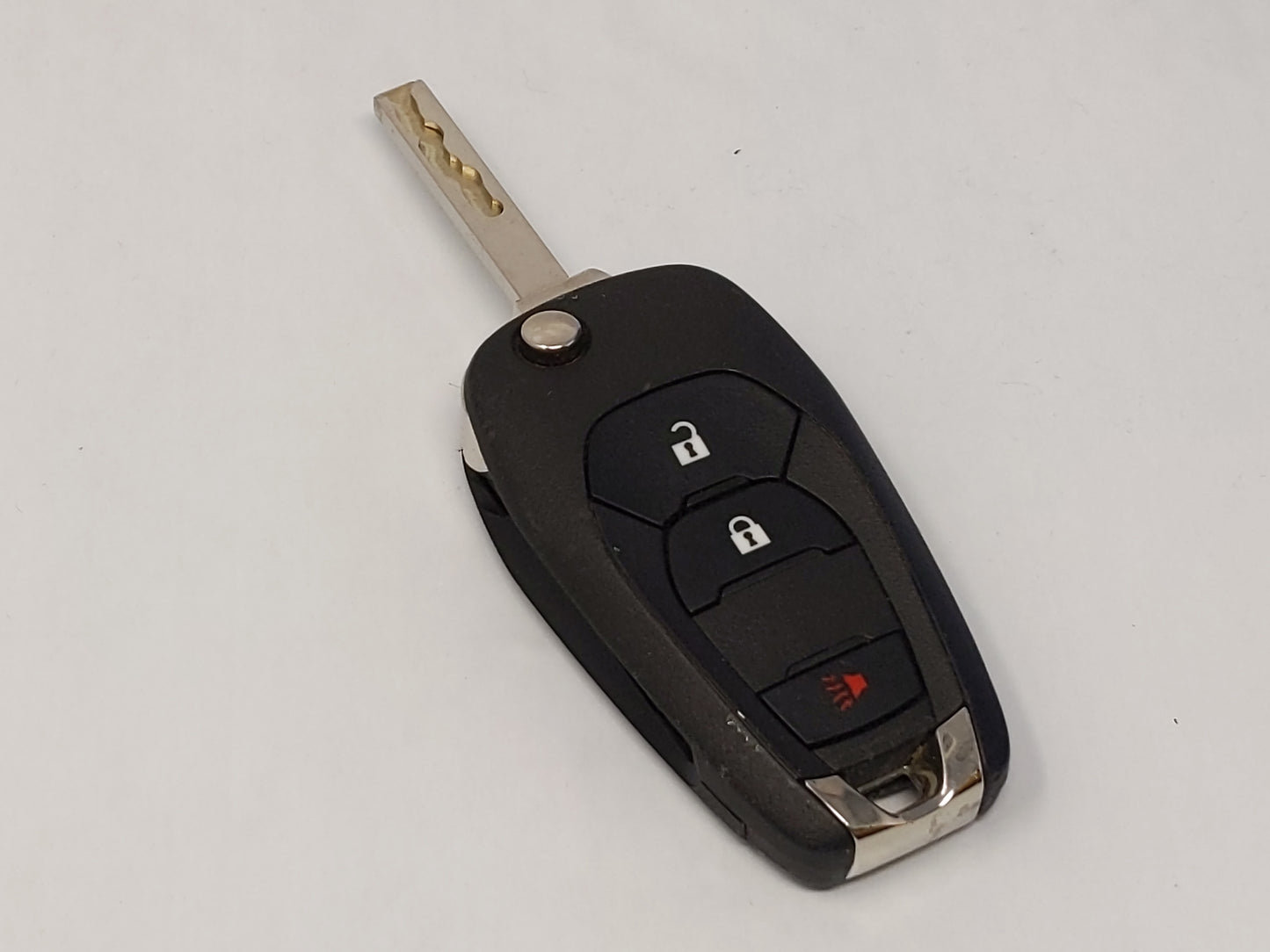 Chevrolet Cruze Keyless Entry Remote Fob Lxp-T003   13530738 3 Buttons - Oemusedautoparts1.com