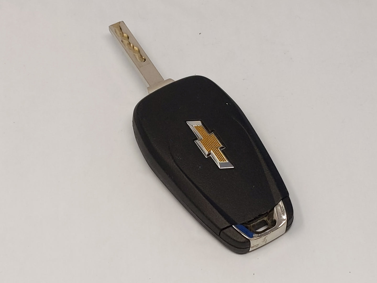 Chevrolet Cruze Keyless Entry Remote Fob Lxp-T003   13530738 3 Buttons - Oemusedautoparts1.com