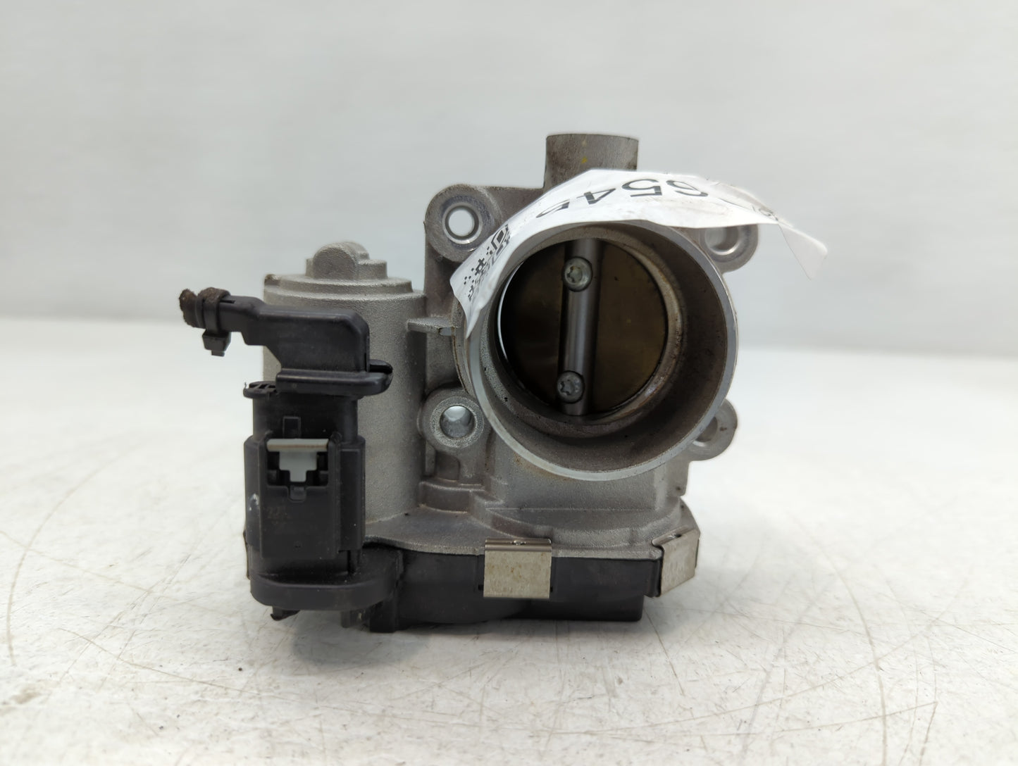 2016-2022 Chevrolet Spark Throttle Body P/N:12673014 Fits Fits 2016 2017 2018 2019 2020 2021 2022 OEM Used Auto Parts - Oemu