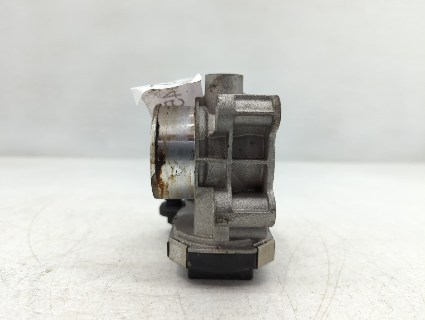2016-2022 Chevrolet Spark Throttle Body P/N:12673014 Fits Fits 2016 2017 2018 2019 2020 2021 2022 OEM Used Auto Parts - Oemu